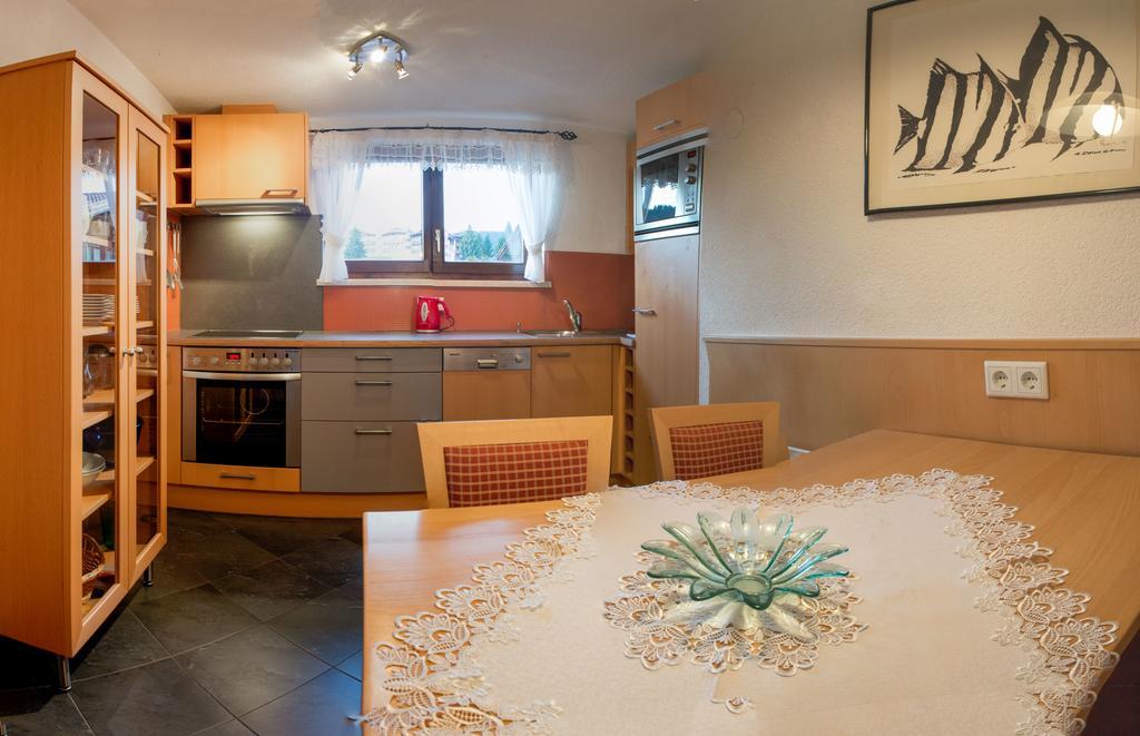 Gaestehaus "Ski-Depot" Seefeld in Tirol Chambre photo