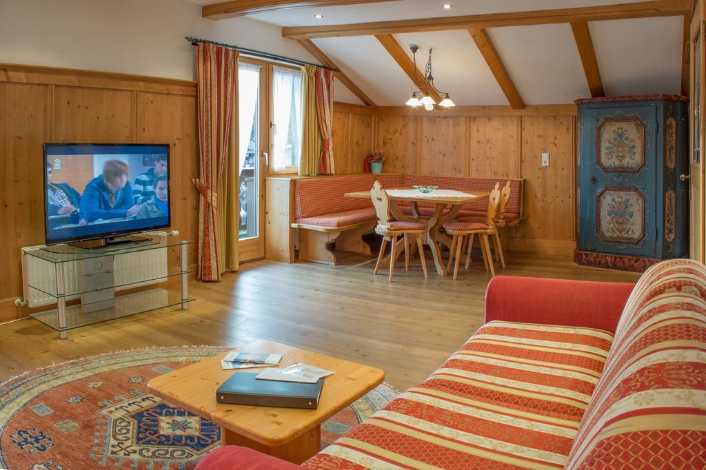 Appartement Gaestehaus "Ski-Depot" à Seefeld in Tirol Chambre photo